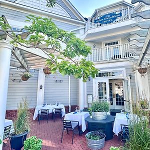 Inn On Main Hotel